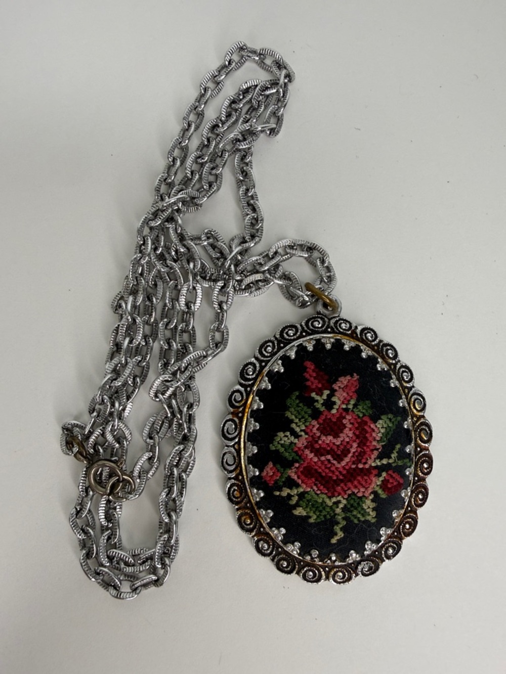 Vintage-Inspired Silver-tone Pendant Necklace with Pink Rose Needlepoint